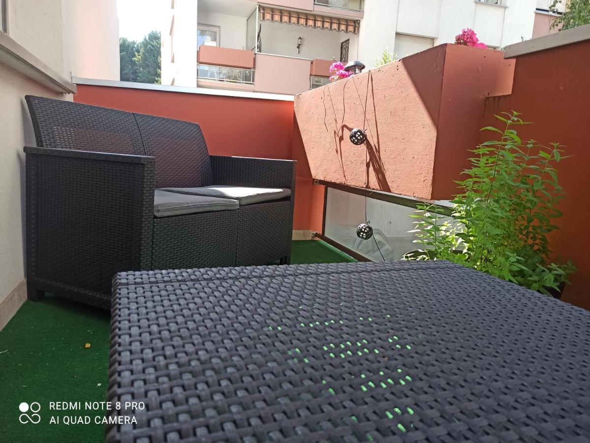 Bischheim Super Appartement Avec Terasse מראה חיצוני תמונה